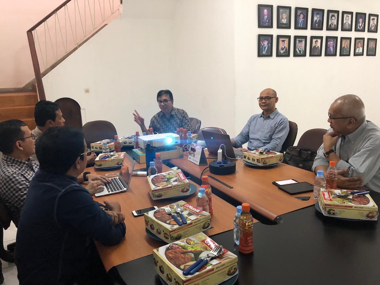 Rapat 27 Februari 2019